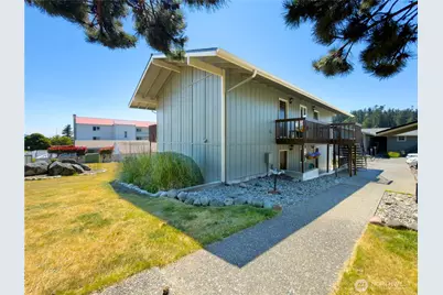 1710 Skyline Way #101, Anacortes, WA 98221 - Photo 34