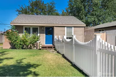 708 Sanford Avenue, Richland, WA 99352 - Photo 1