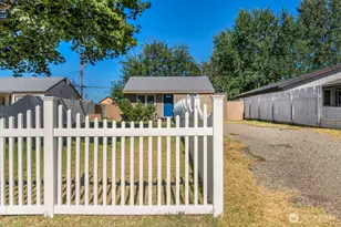 708 Sanford Ave, Richland, WA 99352 - Photo 2