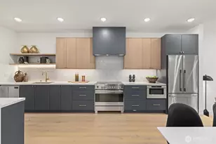 2020 Fairview Ave E, Seattle, WA 98102 - Photo 10