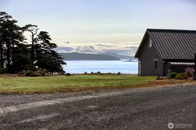86 Lighthouse Lane, Friday Harbor, WA 98250 - Photo 4