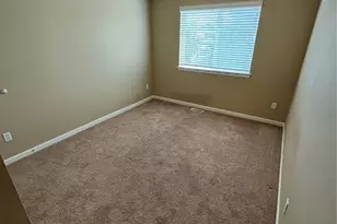 7644 Kodiak Ave, Lacey, WA 98516 - Photo 16