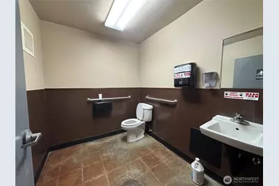 2301 Pacific Avenue, Tacoma, WA 98402 - Photo 8