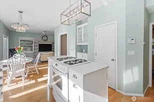 10005 228th Pl SE, Woodinville, WA 98077 - Photo 10