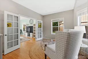 10005 228th Pl SE, Woodinville, WA 98077 - Photo 4