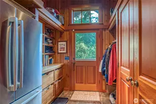 186 Sunrise Bluff Ln, Orcas Island, WA 98279 - Photo 8