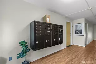 845 NE 125th St, Seattle, WA 98125 - Photo 32