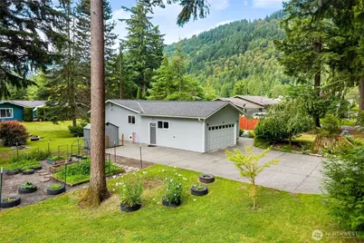 3031 Ridgeview Drive, Sedro Woolley, WA 98284 - Photo 1