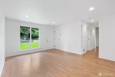 9604 NE 124th Street, Kirkland, WA 98034 - Photo 14