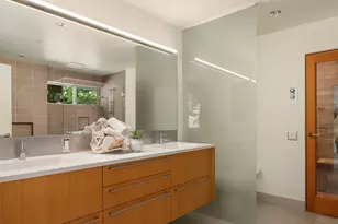2716 107th Ave SE, Beaux Arts Village, WA 98004 - Photo 22