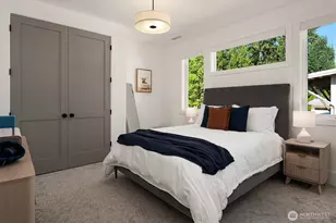 9812 NE 31st St, Bellevue, WA 98004 - Photo 20