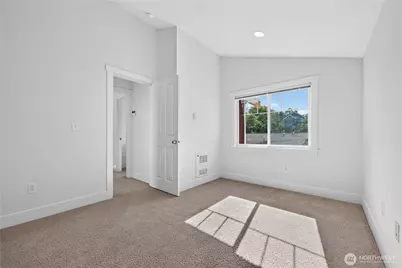 5013 40th Avenue NE, Seattle, WA 98105 - Photo 14