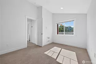 5013 40th Ave NE, Seattle, WA 98105 - Photo 14