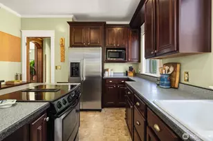 2415 Rucker Ave, Everett, WA 98201 - Photo 14