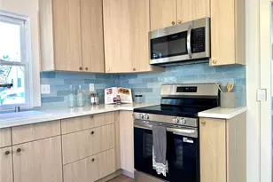 421 Wells Ave N, Renton, WA 98057 - Photo 14