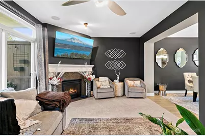 4600 NE 3rd Lane #E3, Renton, WA 98059 - Photo 8