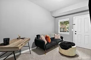 4600 NE 3rd Ln, Renton, WA 98059 - Photo 4