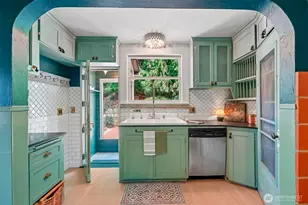 1010 S Director St, Seattle, WA 98108 - Photo 12