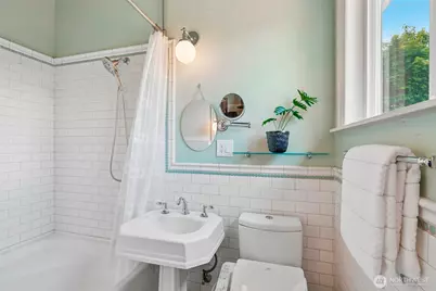 1010 S Director Street, Seattle, WA 98108 - Photo 16