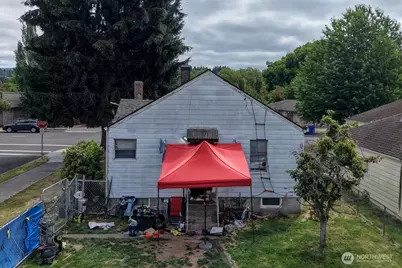 75 Williams Avenue S, Renton, WA 98057 - Photo 4