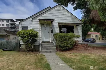 75 Williams Avenue S, Renton, WA 98057 - Photo 2