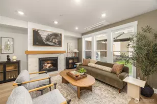 446 222nd Pl SE, Sammamish, WA 98074 - Photo 4