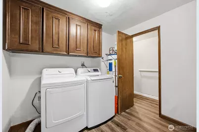 2519 151st Street E, Tacoma, WA 98445 - Photo 18
