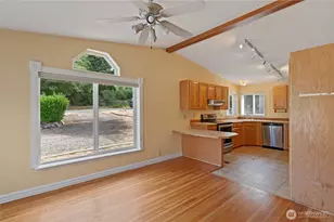 12591 NE Douglas Dr, Kingston, WA 98346 - Photo 10