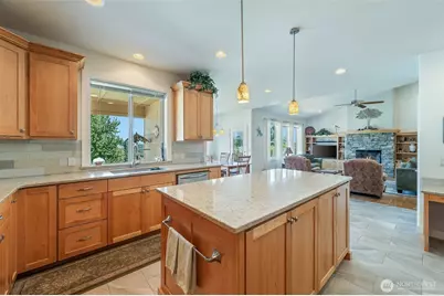 3513 Dianna Way, Wenatchee, WA 98801 - Photo 4