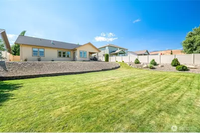 3513 Dianna Way, Wenatchee, WA 98801 - Photo 34