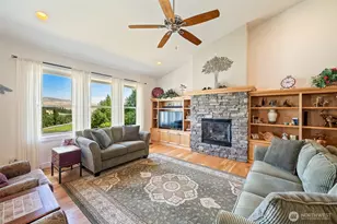 3513 Dianna Way, Wenatchee, WA 98801 - Photo 10