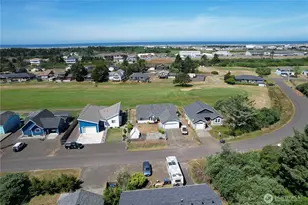 567 Puffin Ave NE, Ocean Shores, WA 98569 - Photo 26