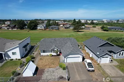 567 Puffin Avenue NE, Ocean Shores, WA 98569 - Photo 1