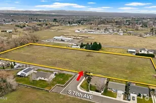 7703 Ahtanum Rd, Yakima, WA 98903 - Photo 2