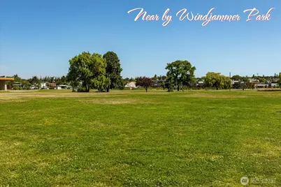270 SE Barrington Drive #B305, Oak Harbor, WA 98277 - Photo 32