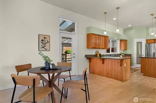 4210 Padden Hills Ct, Bellingham, WA 98229 - Photo 14