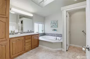 27505 218th Pl SE, Maple Valley, WA 98038 - Photo 20