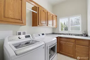 27505 218th Pl SE, Maple Valley, WA 98038 - Photo 22
