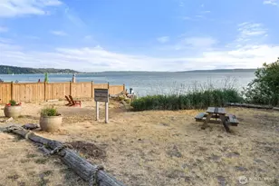 10825 Marine View Dr SW, Seattle, WA 98146 - Photo 32