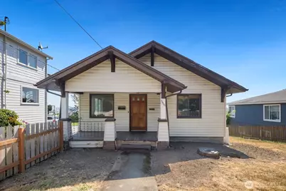 3410 37th Avenue SW, Seattle, WA 98126 - Photo 1