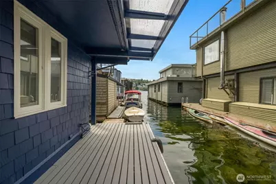 2235 Fairview Avenue E #6, Seattle, WA 98102 - Photo 20