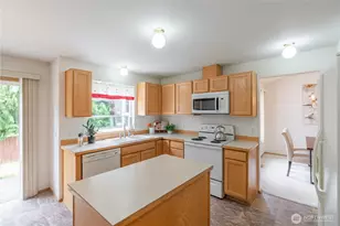 23323 106th St E, Buckley, WA 98321 - Photo 12