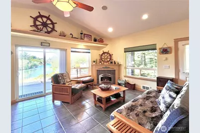 137 N Razor Clam Drive SW, Ocean Shores, WA 98569 - Photo 6