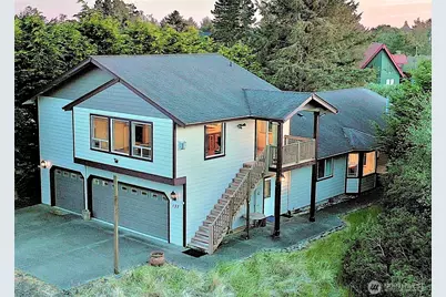 137 N Razor Clam Drive SW, Ocean Shores, WA 98569 - Photo 4