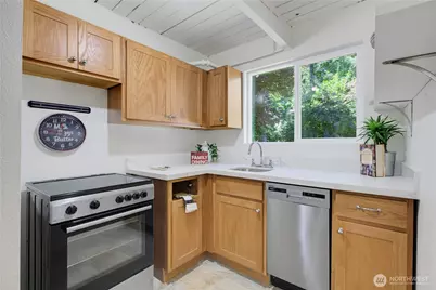 11267 145th Avenue SE, Renton, WA 98059 - Photo 18