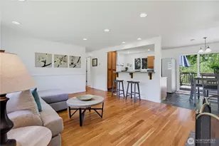 11267 145th Ave SE, Renton, WA 98059 - Photo 2