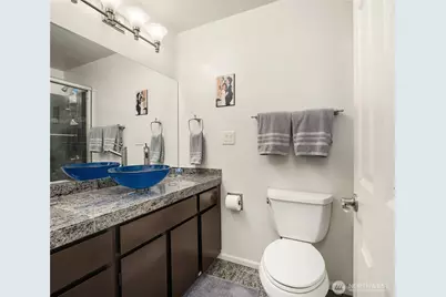 2501 Canterbury Lane E #319, Seattle, WA 98112 - Photo 16