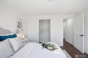 2334 NE 102nd St, Seattle, WA 98125 - Photo 18