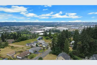 6423 3rd Street Ct E, Fife, WA 98424 - Photo 38