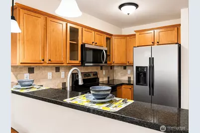 700 32nd Street #A309, Bellingham, WA 98225 - Photo 6
